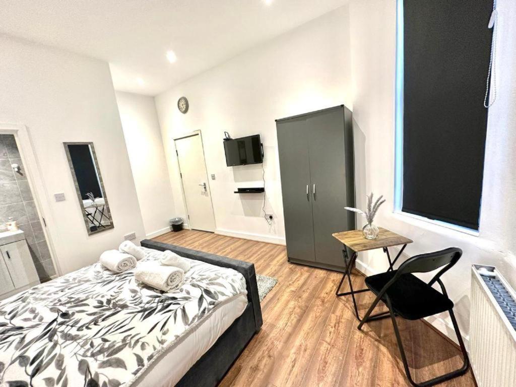 Hounslow Suites - Tw3 외부 사진